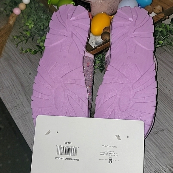 PURPLE Slippers - Picture 3 of 4